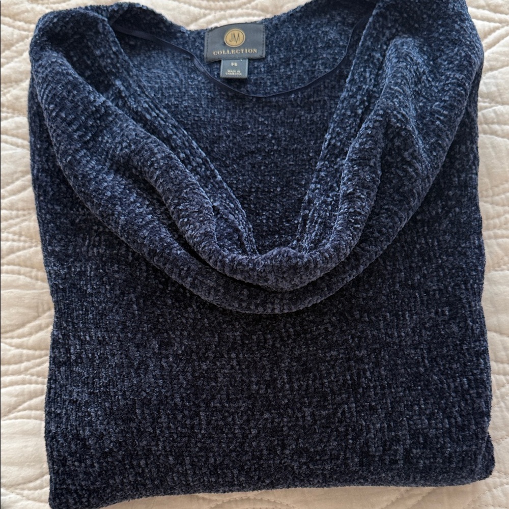 JM Collection NWOT Deep Blue Chenille Top